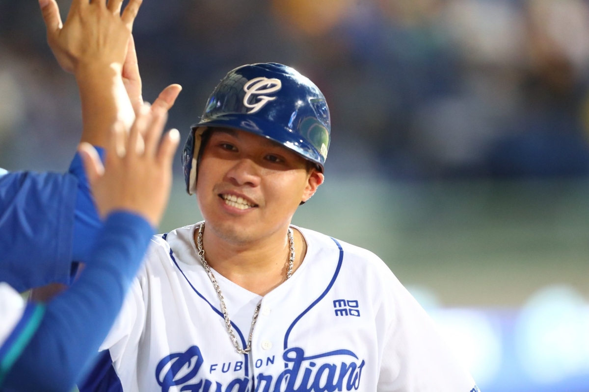 121446307 1999753993493103 6037206157766352475 O