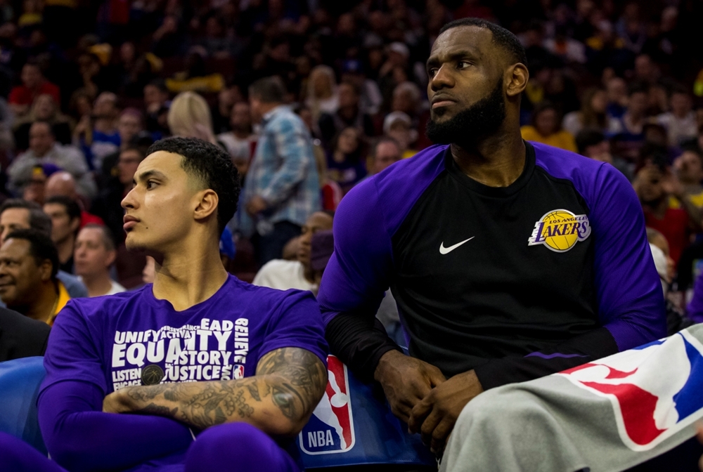 Lakers 76ers Basketball