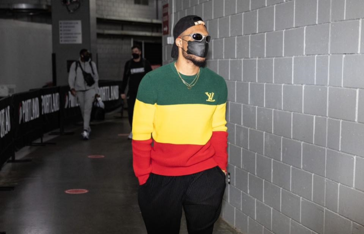 156668838 3766844530062679 4967254154100063388 N