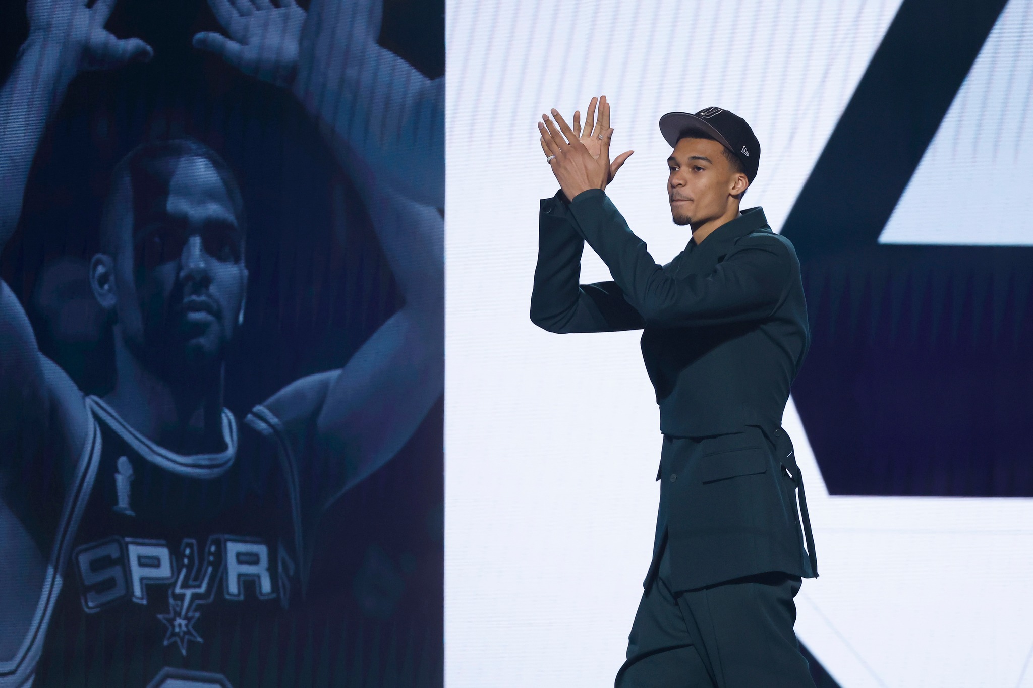 356019989 644353277725788 8735395780235057182 N