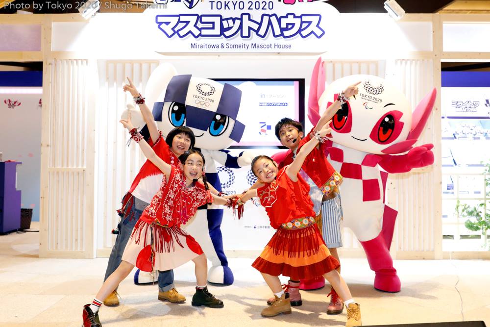 41078153 1835209846569644 2769499602288640000 O