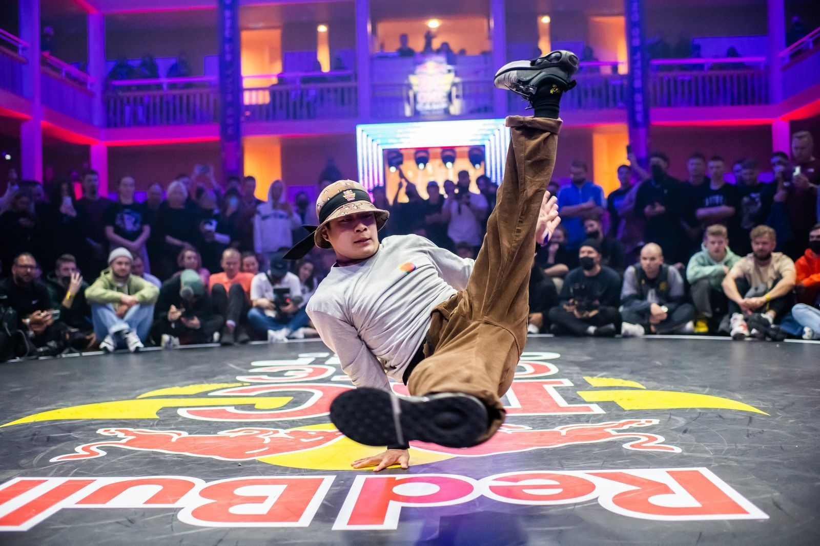 Red Bull Bc One世界總決賽舞台，將與各國好手一較高下 500kb 1