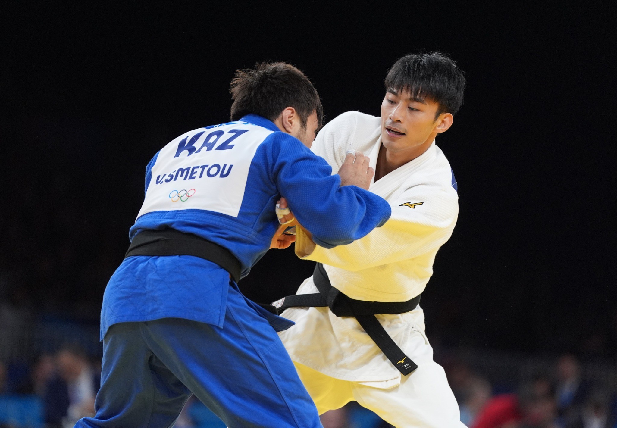 Yang Competing